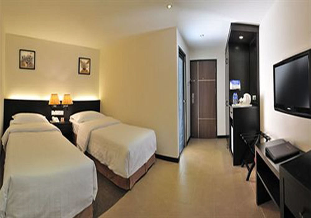 E-Red Hotel Bandar Perda Bukit Mertajam Dış mekan fotoğraf